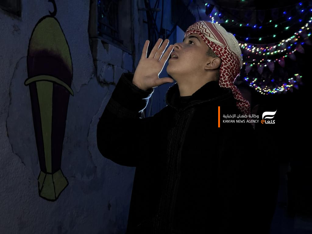 المسحراتي أحمد مصران