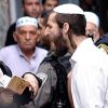مستوطنون مسلحون يهاجمون مجموعة قرب قرية جيبيا