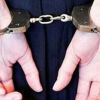 الشرطة تقبض على أٌم تستغل ابنتها القاصرة في عمليات سرقة