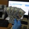 اللجنة القطرية: صرف المنحة المالية للأسر المتعففة بغزة السبت
