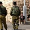 الاحتلال يُقرر السماح بدخول عمال الضفة رغم تفشي فيروس كورونا