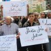 صور"ارشيفية" .. أجيالٌ فلسطينية قتلها الاحتلال الصهيوني بأدواته الخبيثة وشيّعها لمثواها الأخير تجار منتفعون  