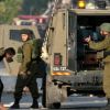الاحتلال يشن حملة اعتقالات ومداهمات بالضفة والقدس