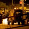 مقاومون يطلقون النار تجاه حاجز "حوارة" جنوب نابلس