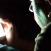 الشيخوخة الرقمية.. التجاعيد في البشرة نتيجة الأجهزة