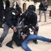 الهلال الأحمر : 5 إصابات باعتداء قوات الاحتلال على المصلين عند باب الأسباط بالأقصى