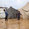 مع اقتراب الشتاء.. التنمية الاجتماعية تحذّر: 300 ألف عائلة في غزة مهددة بالغرق